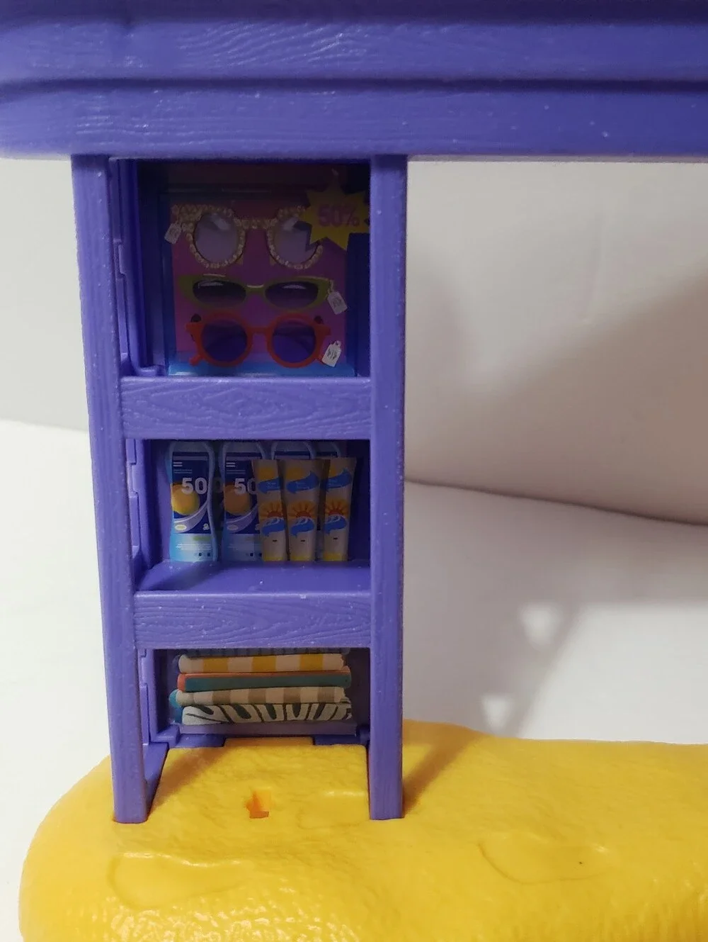 2022 MATTEL/BARBIE Beach Boardwalk Playset (REPLACEMENT)